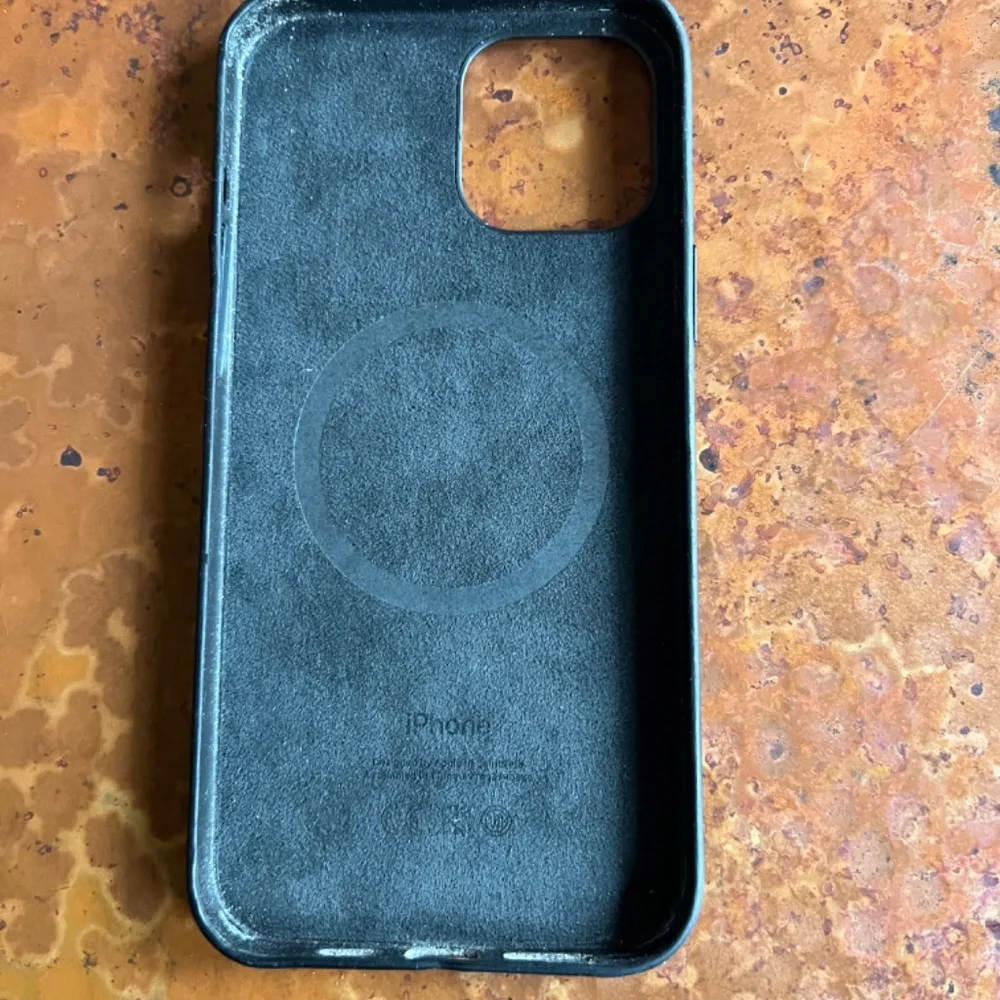 iPhone 12 Max leather Apple case